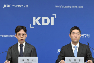 KDI "환율 급등, 물가 상승 압력 제한적…성급한 정책 변경 지양해야"