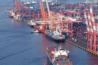 반도체 최대 호황에 자동차도 분전…수출 年 7000억弗 청신호(종합)