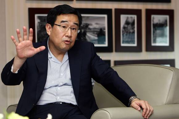 환담 나누는 김정훈 의원