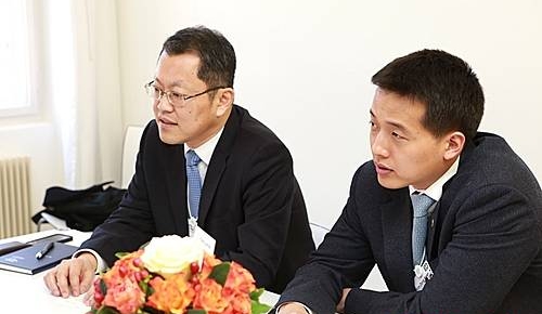 김희철 한화큐셀 대표, 김동관 한화큐셀 전략마케팅실장