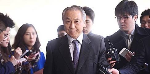 검찰 소환되는 강덕수 전 STX 회장/뉴시스