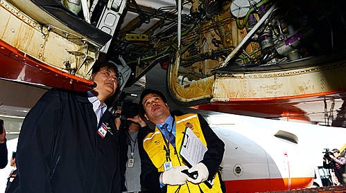 항공기 점검 나선 서승환 국토교통부 장관/뉴시스