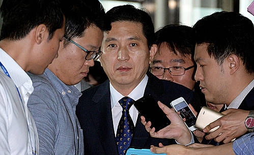 금융위 참석하는 임영록 회장/뉴시스