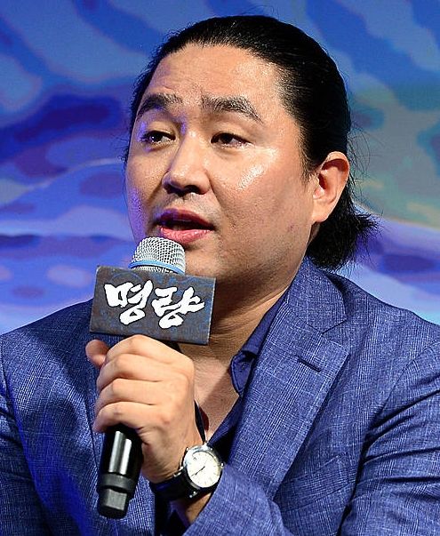 인사말 하는 김한민 감독 /뉴시스