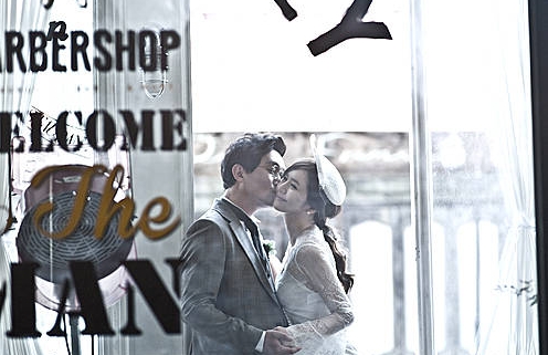 개그맨 고명환·탤런트 임지은 웨딩화보/뉴시스