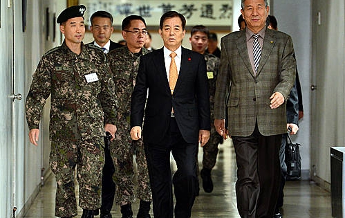 병영문화혁신위 3차 전체회의 참석한 한민구 장관/뉴시스