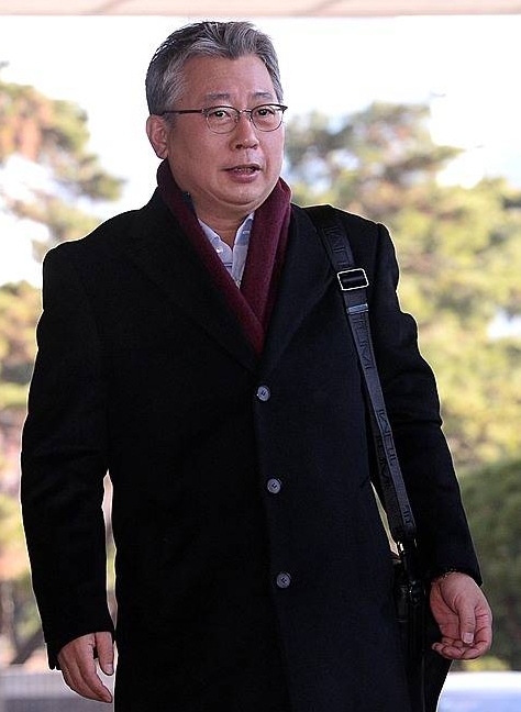 조응천 전 비서관 검찰 출석/뉴시스