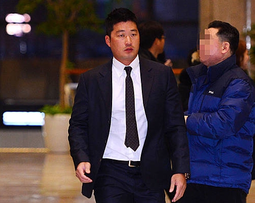 김포공항 들어서는 오승환/뉴시스