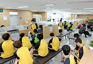 대구경북지방병무청 이전 첫 징병검사/뉴시스