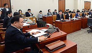 법사위 개회하는 이상민 위원장/뉴시스
