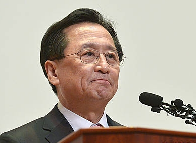 이임사하는 최수현/뉴시스