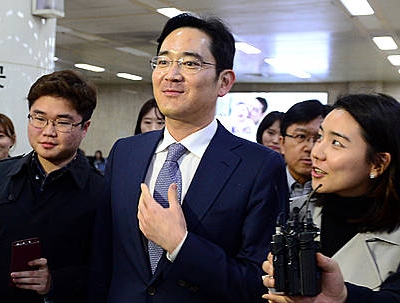 입국하는 이재용 부회장/뉴시스