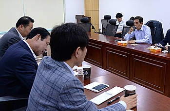 새누리당 '아침소리' 메르스 논의/뉴시스