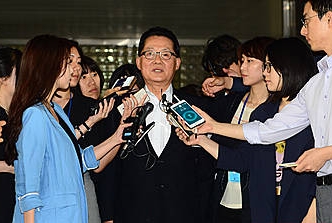 2심서 집유2년 선고받은 박지원 의원/뉴시스