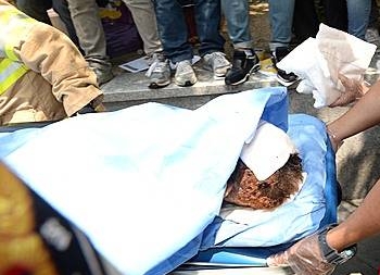 정대협 수요집회 중 분신 시도한 남성/뉴시스