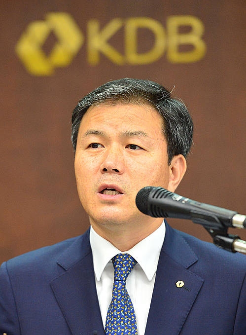 자회사 매각관련 설명하는 이대현 정책기획부문장/뉴시스