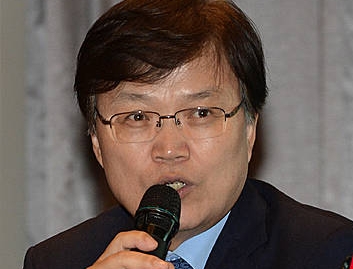인사말하는 최양희 장관/뉴시스