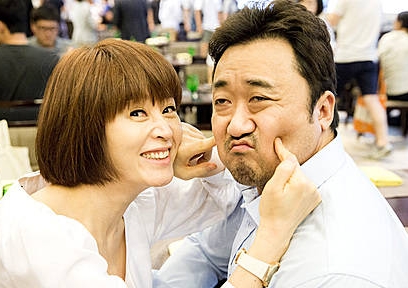 배우 김혜수와 마동석, 영화 '가족계획'/뉴시스