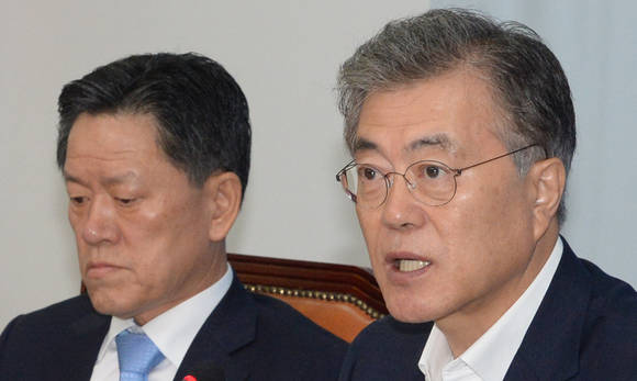 모두발언하는 문재인 대표/뉴시스
