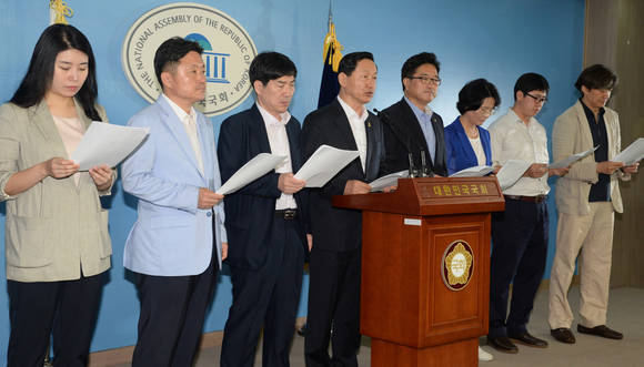 9차혁신안 발표하는 김상곤 혁신위원장/뉴시스