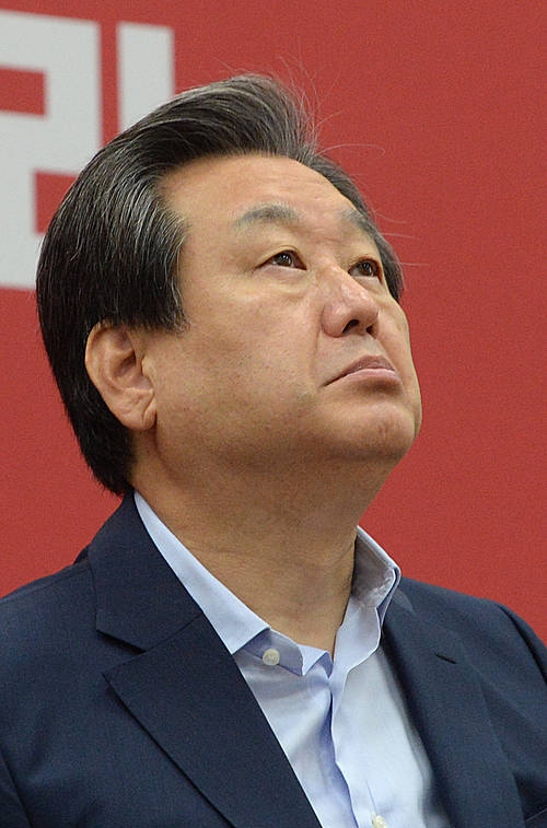 생각에 잠긴 김무성 대표/뉴시스