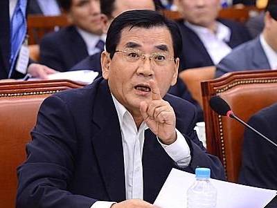 질의 답변하는 김대환 노사정위원장/뉴시스