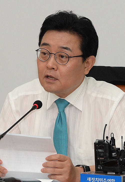 회의 주재하는 전병헌 최고위원/뉴시스