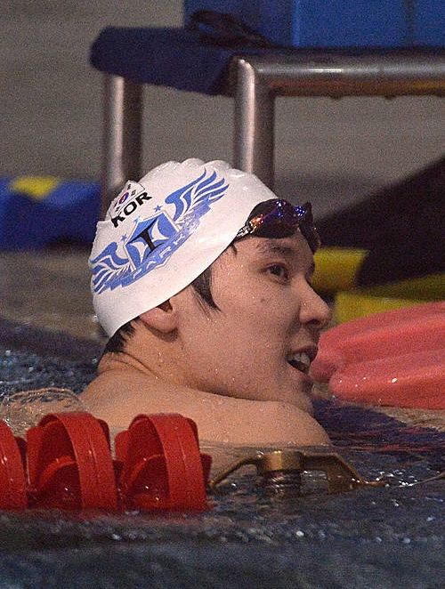 미소를 지으며 훈련하는 박태환/뉴시스