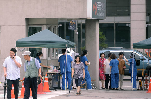 국내 첫 메르스 환자 퇴원/뉴시스