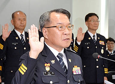 선서하는 백승호 전남경찰청장/뉴시스