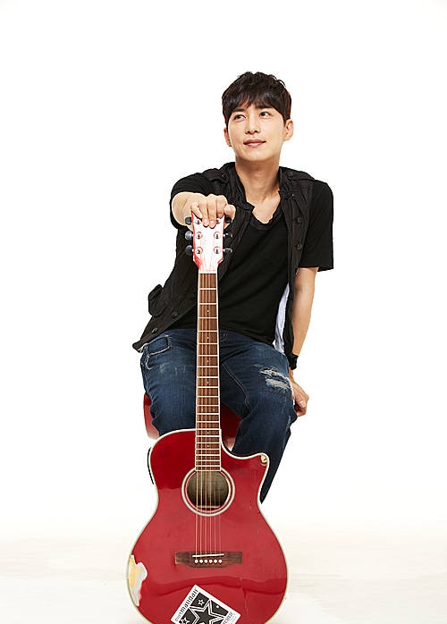 김원준, 밴드로 돌아온다…밴드 '베일' 7년 만에 3집 발매/뉴시스