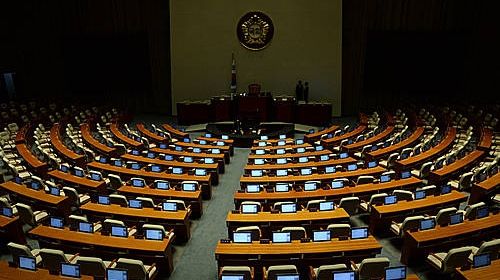 텅 빈 본회의장/뉴시스