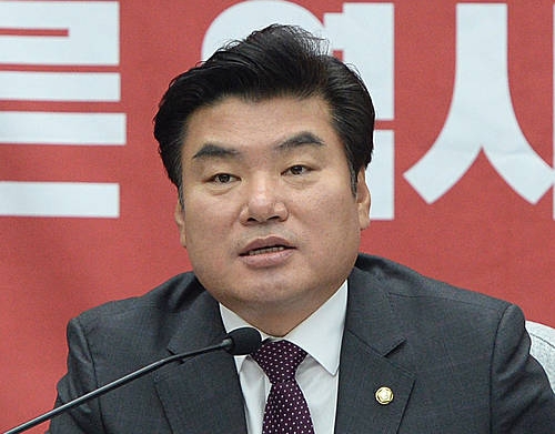 모두발언하는 원유철/뉴시스
