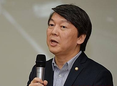 전남대서 공정성장론 특강하는 안철수/뉴시스