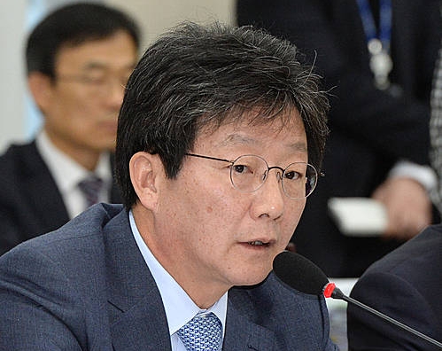 의사진행발언하는 유승민/뉴시스