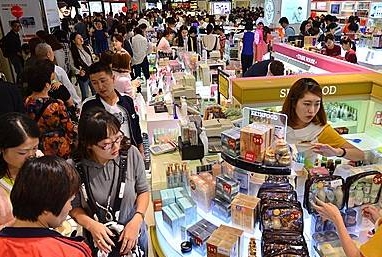 면세점 메운 유커/뉴시스