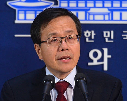 조신 미래전략수석 브리핑/뉴시스