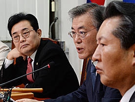 모두발언하는 문재인 대표/뉴시스