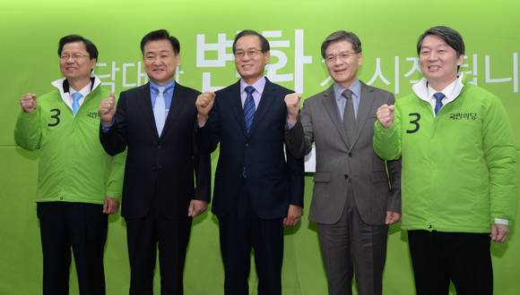 국민의당, 군 장성 인사 입당/뉴시스