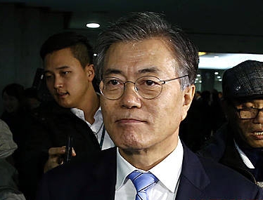 대표직서 물러난 문재인/뉴시스
