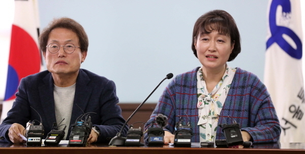 30일 오후 서울 종로구 서울시교육청에서 열린 간담회에서 박영란 한국유치원총연합회(한유총) 서울지부장이 사립유치원 특성과 관련 입장을 밝히고 있다.(뉴시스)