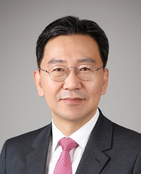 롯데손해보험은 이명재 전 알리안츠생명보험 대표를 신임 대표이사로 내정했다고 15일 밝혔다.