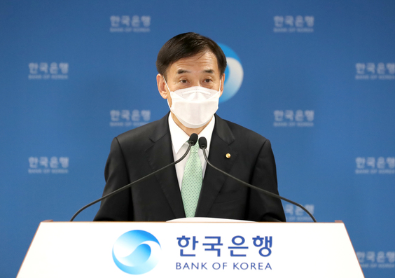 이주열 한국은행 총재가 15일 서울 중구 한국은행에서 열린 통화정책방향 기자간담회에서 발언하고 있다. (사진=한국은행 제공) 