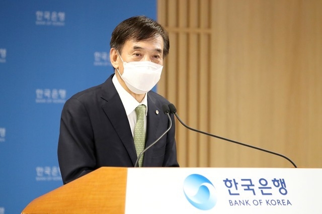이주열 한국은행 총재가 지난달 27일 서울 중구 한국은행에서 열린 통화정책방향 기자간담회에서 발언하고 있다. (사진=한국은행 제공)
