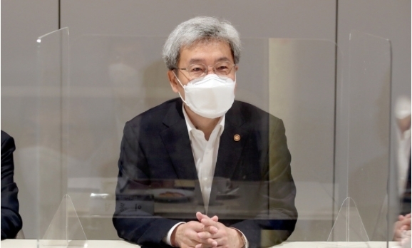 고승범 금융위원회 위원장이 28일 오전 서울 중구 은행연합회에서 열린 정책금융기관장 간담회에서 발언하고 있다. 2021.09.28.