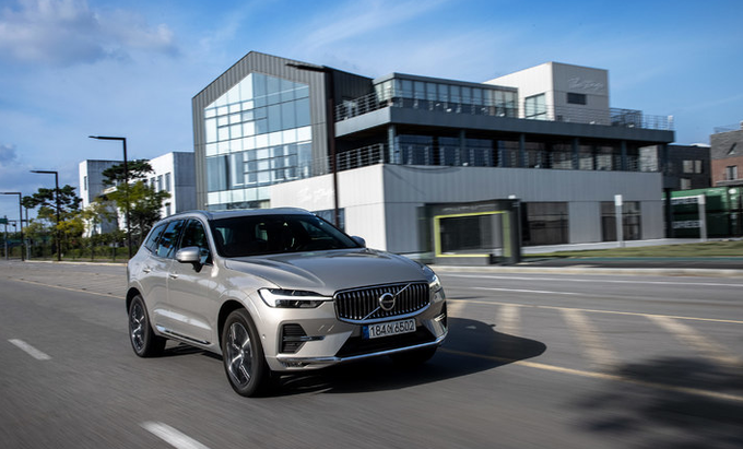  볼보자동차 XC60 B6 주행사진 (사진=볼보자동차 제공)