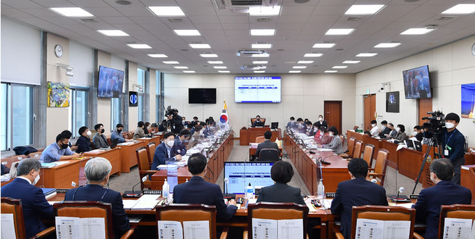 20일 서울 여의도 국회에서 과학기술정보방송통신위원회의 과학기술정보통신부 국정감사가 열리고 있다. (공동취재사진)