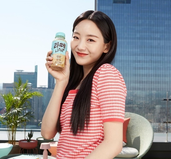 조지아 라떼니스타는 라이징 스타 조이현을 첫 모델로 발탁했다. ⓒ 파이낸셜데일리 / 조지아 라떼스타