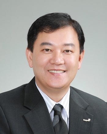 엄재웅 스타키스트 대표이사 사장