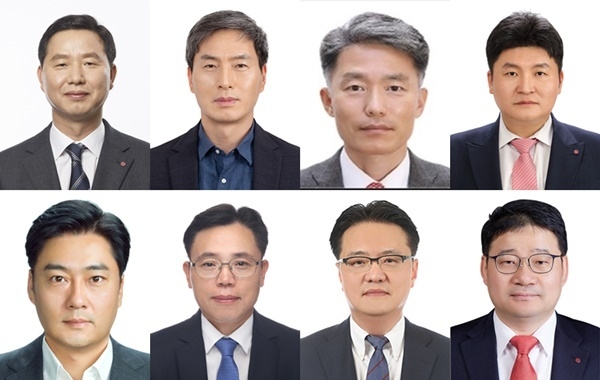 (윗줄 왼쪽부터) 차동석 사장, 이향목 부사장, 선우지홍 전무, 송병근 전무, (아래줄 왼쪽부터) 이화영 전무, 김동춘 전무, 최영민 전무, 박희술 전무. ⓒ 파이낸셜데일리 / LG화학